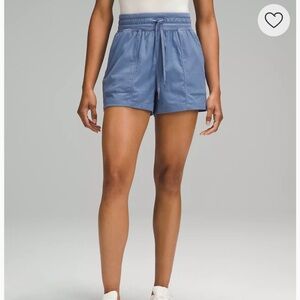 Dance Studio High-Rise Short 3.5" - Oasis Blue - Size 4